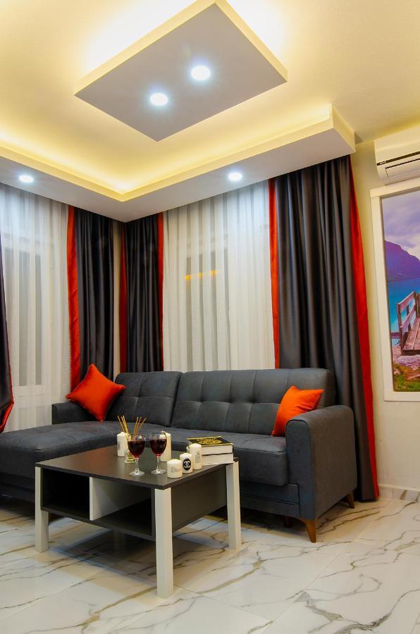 كمر Roxapart Hotel المظهر الخارجي الصورة