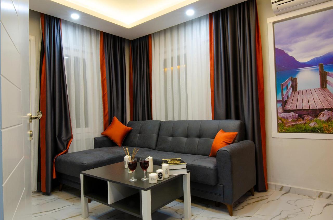 كمر Roxapart Hotel المظهر الخارجي الصورة