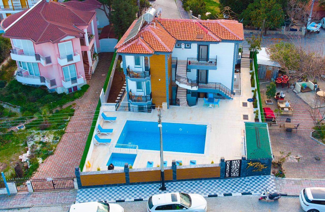كمر Roxapart Hotel المظهر الخارجي الصورة